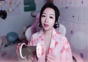 【抢先】斗鱼 甜酥小奶猫Q/奈老师 飞机ASMR福利视频【和服装】-ASMR主播助眠网站